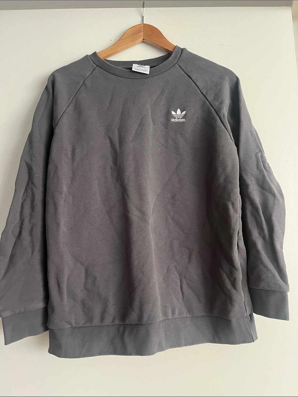 adidas Men's Charcoal Gray Crewneck Sweatshirt with Trefoil